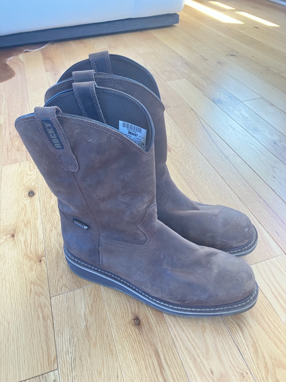 NWOB Rocky Brown Leather Cowboy Western Boots Steel Toe - Men's
